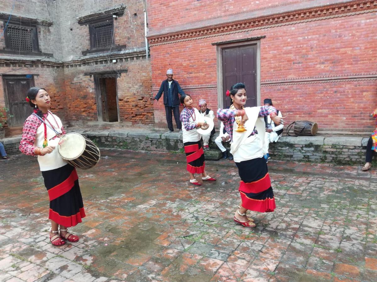Khwapa Chhen Hotel Bhaktapur Luaran gambar